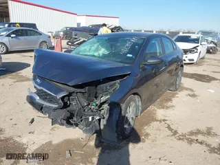 2021 Kia Forte FE with VIN 3KPF24AD5ME334745, listed as a IAAI auction lot 41230949 with 88707 miles. Bid and sale history available at carsss.com. Image 18.