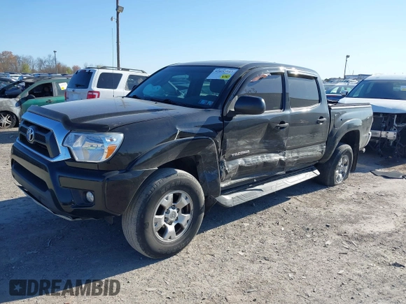 2015 Toyota Tacoma with VIN 5TFLU4EN2FX111971, listed as a IAAI auction lot 42055943 with 126,624 mi miles. Bid and sale history available at carsss.com. Image 17.