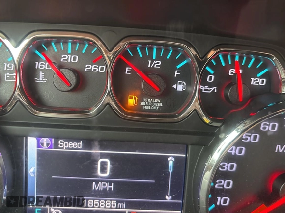 2015 Chevrolet Silverado 1500 with VIN 1GC4C0C81FF538934, listed as a Copart auction lot 55468595 with 185,884 mi miles and Clean Title. Bid and sale history available at DreamBid. Image 8.