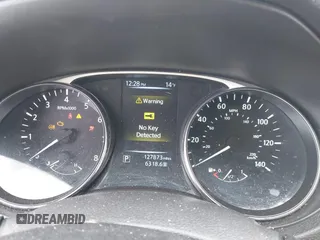 2016 Nissan Rogue SV with VIN 5N1AT2MT9GC780340, listed as a IAAI auction lot 41317932 with 127,873 mi miles and . Bid and sale history available at DreamBid. Image 7.