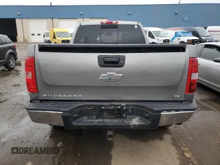 2007 Chevrolet Silverado 1500 LTZ with VIN 2GCEC19J371728652, listed as a Copart auction lot 86056624 with 366,856 mi miles and Clean Title. Bid and sale history available at carsss.com. Image 6.