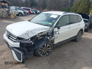 2022 Volkswagen Tiguan S z VIN 3VV0B7AX2NM097402, wystawiony jako IAAI lot #41845707 z przebiegiem 38 668 mil mil oraz . Historia ofert i sprzedaży dostępna na DreamBid. Obrazek 17.