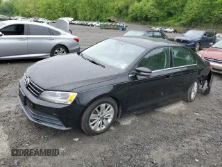 2015 Volkswagen Jetta SE z VIN 3VWD17AJ1FM356362, wystawiony jako Copart lot #56755125 z przebiegiem 125 210 mil mil oraz Szkoda całkowita • Salvage title. Historia ofert i sprzedaży dostępna na DreamBid. Obrazek 1.