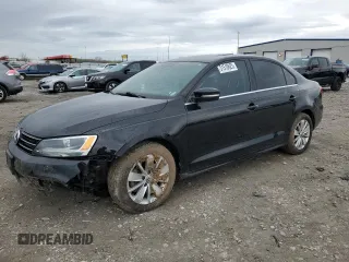 2015 Volkswagen Jetta SE с VIN 3VWD17AJ4FM324490, выставлен на аукционе Copart как лот 51510625 с пробегом 101 010 миль миль и Списание • Salvage title. История ставок и продаж доступна на DreamBid. Изображение 1.