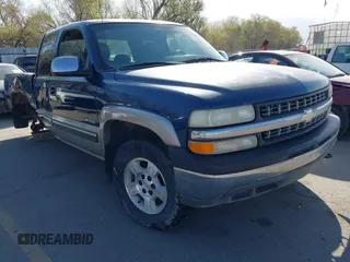 1999 Chevrolet Silverado 1500 LT with VIN 1GCEK19T3XE201391, listed as a IAAI auction lot 41980054 with 300,045 mi miles and . Bid and sale history available at DreamBid. Image 1.