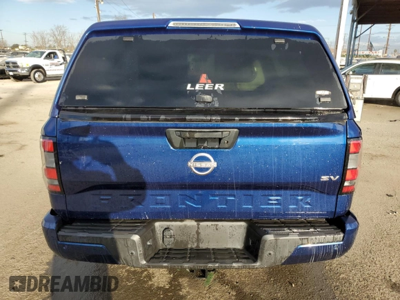 2022 Nissan Frontier SV z VIN 1N6ED1CL9NN638356, wystawiony jako Copart lot #87682555 z przebiegiem 38 852 mil mil oraz Szkoda całkowita • Salvage title. Historia ofert i sprzedaży dostępna na DreamBid. Obrazek 6.
