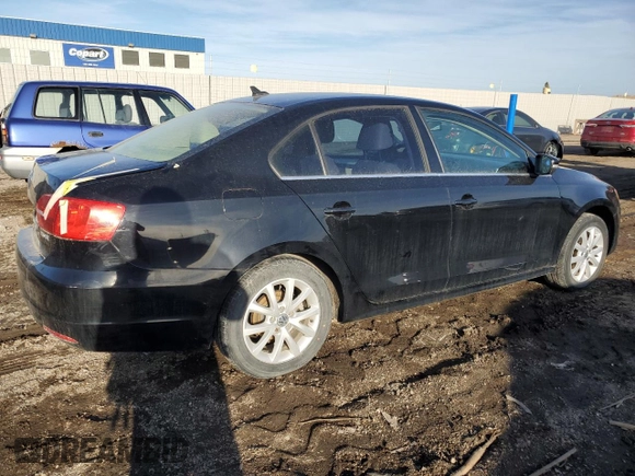 2013 Volkswagen Jetta SE z VIN 3VWDX7AJ2DM410067, wystawiony jako Copart lot #47896305 z przebiegiem 124 947 mil mil oraz Szkoda całkowita • Salvage title. Historia ofert i sprzedaży dostępna na DreamBid. Obrazek 3.