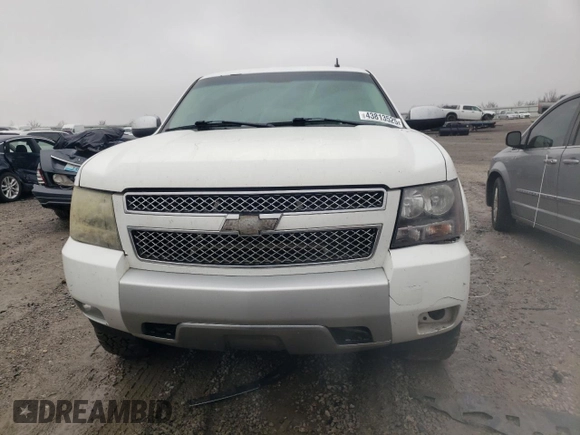 2008 Chevrolet Tahoe 3LT z VIN 1GNFK13018R141423, wystawiony jako Copart lot #43813525 z przebiegiem 288 352 mil mil oraz Szkoda całkowita • Salvage title. Historia ofert i sprzedaży dostępna na DreamBid. Obrazek 5.