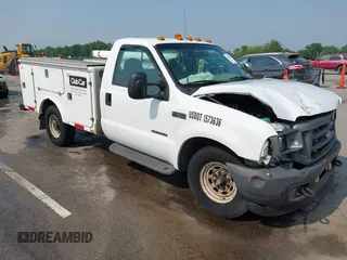 2001 Ford F-350 XL z VIN 1FDSF34FX1ED78415, wystawiony jako IAAI lot #42440102 z przebiegiem Nie podano mil oraz . Historia ofert i sprzedaży dostępna na DreamBid. Obrazek 1.