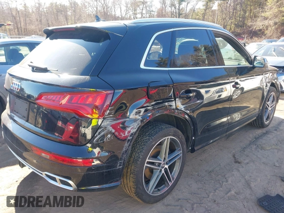 2018 Audi SQ5 Prestige with VIN WA1C4AFY1J2096760, listed as a IAAI auction lot 41467536 with 110,654 mi miles. Bid and sale history available at carsss.com. Image 4.