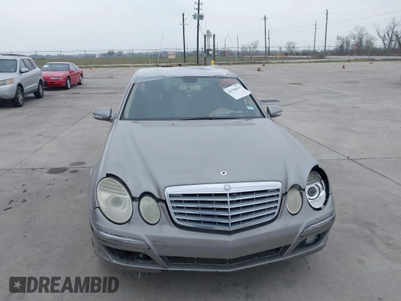 2008 Mercedes-Benz E-Class Luxury 3.5L with VIN WDBUF56X18B322372, listed as a IAAI auction lot 41784816 with 1 mi miles. Bid and sale history available at carsss.com. Image 11.
