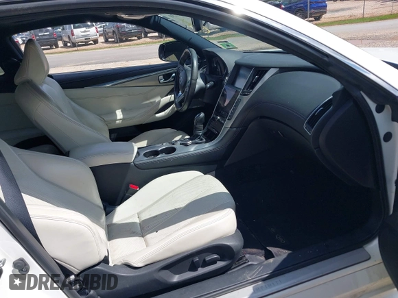 2017 Infiniti Q60 Premium z VIN JN1EV7EL7HM554324, wystawiony jako IAAI lot #42541230 z przebiegiem 92 728 mil mil oraz . Historia ofert i sprzedaży dostępna na DreamBid. Obrazek 5.