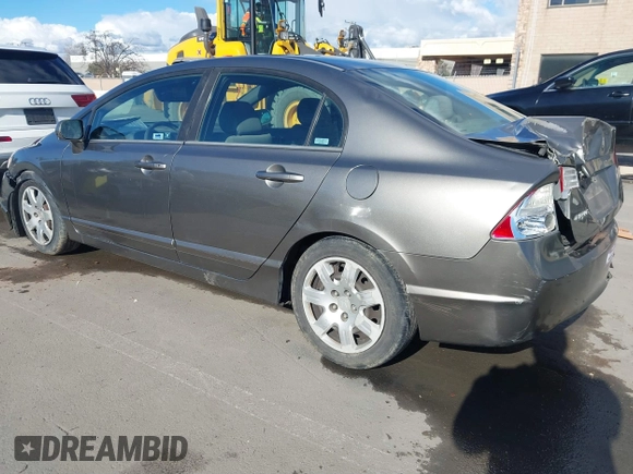 2006 Honda Civic LX z VIN 1HGFA16576L015992, wystawiony jako IAAI lot #41528989 z przebiegiem 240 000 mil mil oraz . Historia ofert i sprzedaży dostępna na DreamBid. Obrazek 3.