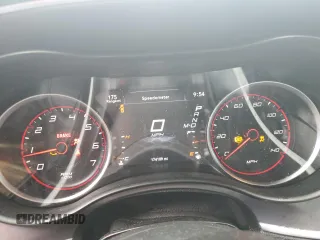 2020 Dodge Charger SXT z VIN 2C3CDXBG6LH133421, wystawiony jako Copart lot #51809345 z przebiegiem 174 109 mil mil oraz Szkoda całkowita • Salvage title. Historia ofert i sprzedaży dostępna na DreamBid. Obrazek 9.