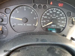 2003 GMC Sonoma SLS with VIN 1GTDT19X638262254, listed as a Copart auction lot 84654314 with 99,549 mi miles and Salvage Title. Bid and sale history available at carsss.com. Image 9.
