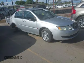 2005 Saturn ION with VIN 1G8AJ52F55Z133026, listed as a IAAI auction lot 41959676 with 124,978 mi miles. Bid and sale history available at carsss.com. Image 1.