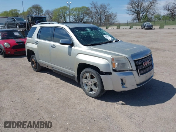 2012 GMC Terrain SLT-2 with VIN 2GKALWEK9C6138581, listed as a IAAI auction lot 42091343 with 172,607 mi miles. Bid and sale history available at carsss.com. Image 1.