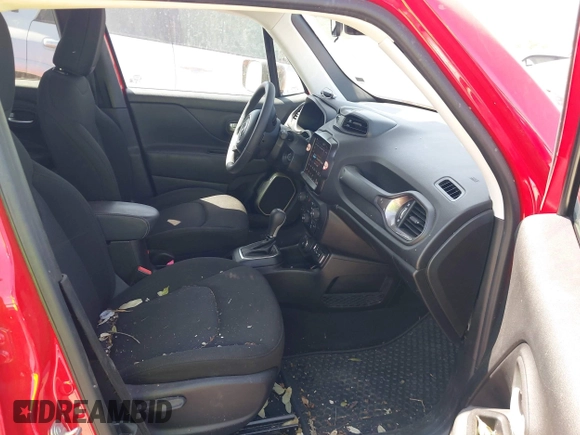2023 Jeep Renegade Latitude z VIN ZACNJDB1XPPP68568, wystawiony jako IAAI lot #42543048 z przebiegiem 43 764 mil mil oraz . Historia ofert i sprzedaży dostępna na DreamBid. Obrazek 5.
