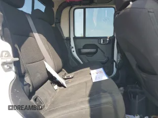 2020 Jeep Gladiator Sport S z VIN 1C6HJTAG8LL121995, wystawiony jako Copart lot #57208555 z przebiegiem 118 545 mil mil oraz Tytuł czysty. Historia ofert i sprzedaży dostępna na DreamBid. Obrazek 10.