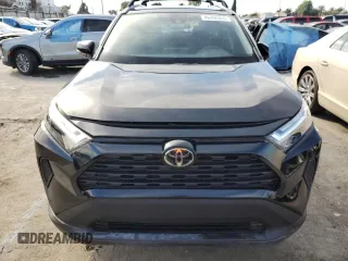 2024 Toyota RAV4 XLE with VIN 2T3P1RFV7RC462309, listed as a Copart auction lot 46496935 with 1,935 mi miles and Salvage Title. Bid and sale history available at carsss.com. Image 5.