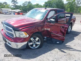 2016 Ram 1500 Big Horn z VIN 3C6RR7LT1GG207778, wystawiony jako IAAI lot #42223561 z przebiegiem 172 704 mil mil oraz . Historia ofert i sprzedaży dostępna na DreamBid. Obrazek 2.