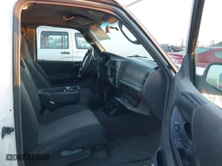 2003 Ford Ranger XL with VIN 1FTYR14V83PB26476, listed as a IAAI auction lot 41777010 with 180,099 mi miles. Bid and sale history available at carsss.com. Image 5.