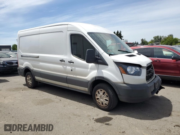 2019 Ford Transit with VIN 1FTYR2CG6KKB30997, listed as a Copart auction lot 58877554 with 43,205 mi miles and Salvage Title. Bid and sale history available at carsss.com. Image 4.