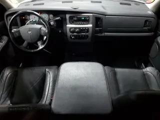 2004 Dodge 1500 ST with VIN 1D3HU18D04J113572, listed as a Copart auction lot 72674424 with 106,337 mi miles and Clean Title. Bid and sale history available at carsss.com. Image 8.