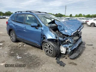 2021 Subaru Forester Premium with VIN JF2SKAFC5MH493077, listed as a Copart auction lot 55072795 with 132,719 mi miles and Salvage title. Bid and sale history available at DreamBid. Image 4.
