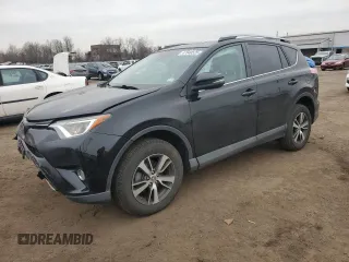 2018 Toyota RAV4 XLE with VIN 2T3RFREV0JW829291, listed as a Copart auction lot 47640525 with 115,633 mi miles and Salvage Title. Bid and sale history available at carsss.com. Image 1.