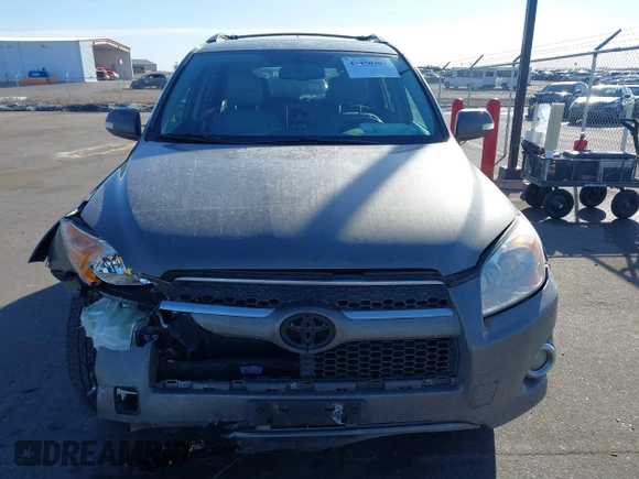 2011 Toyota RAV4 Limited с VIN 2T3DF4DV9BW173561, выставлен на аукционе IAAI как лот 41450407 с пробегом 126 053 миль миль и . История ставок и продаж доступна на DreamBid. Изображение 12.
