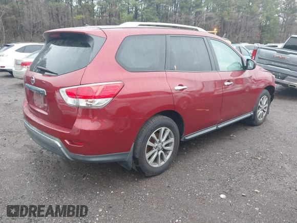 2015 Nissan Pathfinder S with VIN 5N1AR2MN9FC689700, listed as a IAAI auction lot 41561038 with 161,038 mi miles. Bid and sale history available at carsss.com. Image 4.