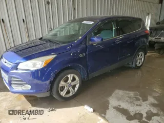 2013 Ford Escape SE with VIN 1FMCU0G91DUB56886, listed as a Copart auction lot 52699645 with 205,370 mi miles and Non Repairable. Bid and sale history available at carsss.com. Image 1.