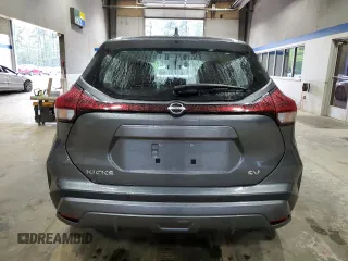 2024 Nissan Kicks SV with VIN 3N1CP5CV3RL548655, listed as a Copart auction lot 53241775 with 18,752 mi miles and Salvage Title. Bid and sale history available at carsss.com. Image 6.