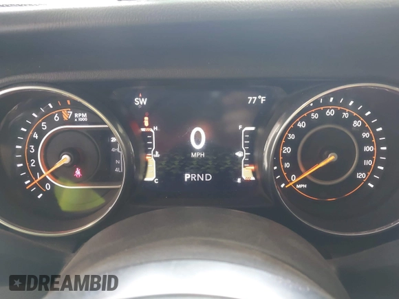 2018 Jeep Wrangler Unlimited Sahara z VIN 1C4HJXEG2JW124882, wystawiony jako IAAI lot #42437816 z przebiegiem Nie podano mil oraz . Historia ofert i sprzedaży dostępna na DreamBid. Obrazek 7.