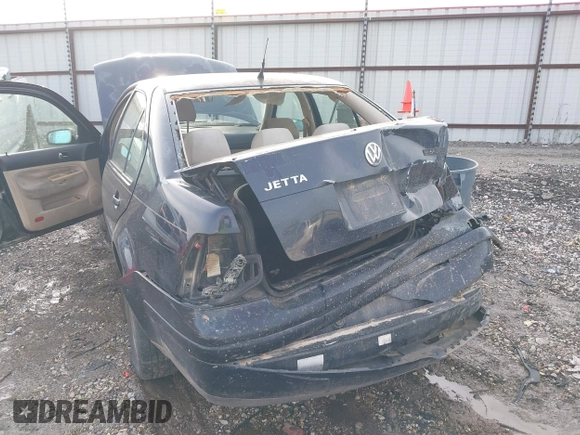 2000 Volkswagen Jetta с VIN 3VWSC29M2YM113469, выставлен на аукционе IAAI как лот 41598371 с пробегом 322 652 миль миль и . История ставок и продаж доступна на DreamBid. Изображение 6.