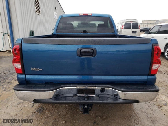 2003 Chevrolet Silverado 1500 with VIN 1GCEC14X33Z295122, listed as a Copart auction lot 43054455 with 210,293 mi miles and Clean Title. Bid and sale history available at carsss.com. Image 6.