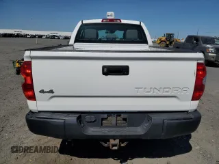 2018 Toyota Tundra SR with VIN 5TFUM5F16JX077659, listed as a Copart auction lot 63425235 with 220,170 mi miles and Clean title. Bid and sale history available at DreamBid. Image 6.