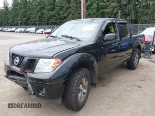 2010 Nissan Frontier SE z VIN 1N6AD0EV3AC436304, wystawiony jako IAAI lot #42532271 z przebiegiem 305 162 mil mil oraz . Historia ofert i sprzedaży dostępna na DreamBid. Obrazek 17.