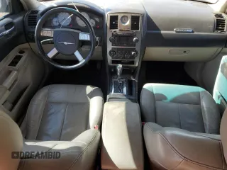 2005 Chrysler 300 with VIN 2C3AA53G55H182941, listed as a Copart auction lot 67077814 with 152,446 mi miles and Salvage Title. Bid and sale history available at carsss.com. Image 8.