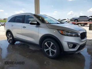 2017 Kia Sorento EX with VIN 5XYPH4A10HG257462, listed as a Copart auction lot 58009615 with 36,449 mi miles and Salvage title. Bid and sale history available at DreamBid. Image 4.