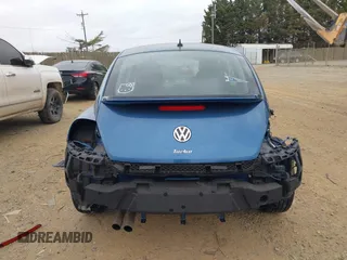 2019 Volkswagen Beetle S with VIN 3VWFD7AT8KM708865, listed as a IAAI auction lot 41692756 with 35,070 mi miles. Bid and sale history available at carsss.com. Image 17.