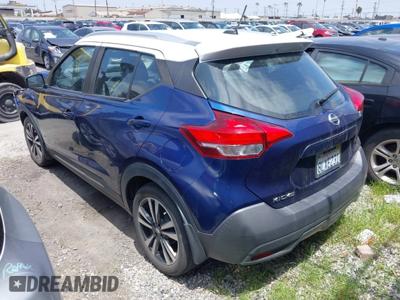 2019 Nissan Kicks S with VIN 3N1CP5CU5KL517856, listed as a IAAI auction lot 41976015 with 30,908 mi miles and . Bid and sale history available at carsss.com. Image 3.