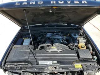 2004 Land Rover Discovery SE with VIN SALTY19494A844807, listed as a Copart auction lot 71408214 with 141,397 mi miles and Clean Title. Bid and sale history available at carsss.com. Image 12.