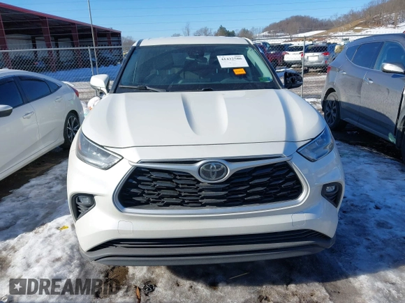 2020 Toyota Highlander LE with VIN 5TDBZRBH5LS511758, listed as a IAAI auction lot 41432586 with 76,214 mi miles and . Bid and sale history available at DreamBid. Image 12.