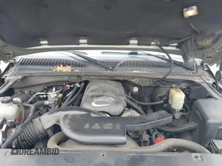 2002 GMC Yukon XL SLT z VIN 3GKEC16T22G355940, wystawiony jako IAAI lot #42373290 z przebiegiem 266 010 mil mil oraz . Historia ofert i sprzedaży dostępna na DreamBid. Obrazek 10.