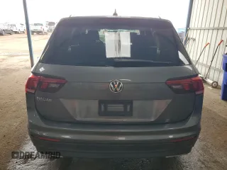 2020 Volkswagen Tiguan S with VIN 3VV1B7AX7LM044583, listed as a Copart auction lot 60093015 with 113,743 mi miles and Clean title. Bid and sale history available at DreamBid. Image 6.