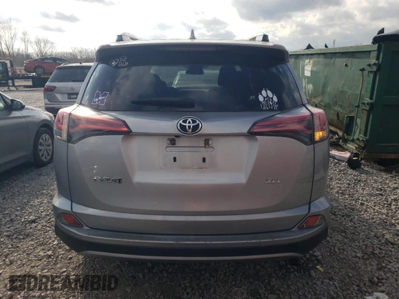 2018 Toyota RAV4 XLE with VIN 2T3WFREV8JW417350, listed as a Copart auction lot 44373805 with 149,520 mi miles and Salvage title. Bid and sale history available at DreamBid. Image 6.