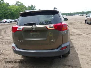 2013 Toyota RAV4 XLE z VIN 2T3RFREV8DW105935, wystawiony jako IAAI lot #42435221 z przebiegiem 272 202 mil mil oraz . Historia ofert i sprzedaży dostępna na DreamBid. Obrazek 16.