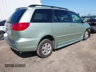 2008 Toyota Sienna CE with VIN 5TDZK23C28S158951, listed as a IAAI auction lot 41986003 with 67,696 mi miles. Bid and sale history available at carsss.com. Image 4.